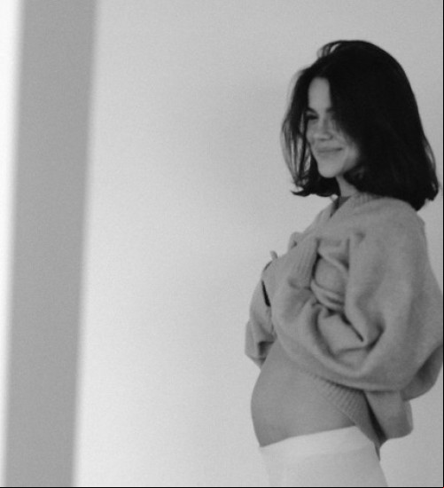 Manu Gavassi anuncia gravidez do primeiro filho: ‘5 meses de amor’