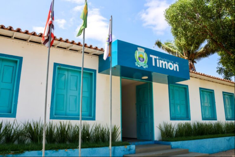 Timon repudia ofensas a mulheres e aciona autoridades após falas de influencer