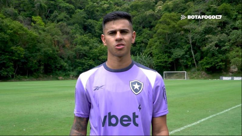 David Ricardo, do Botafogo - (YouTube/Botafogo TV)