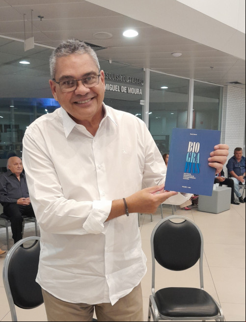 Livro Biografias - (Mauro Veras)