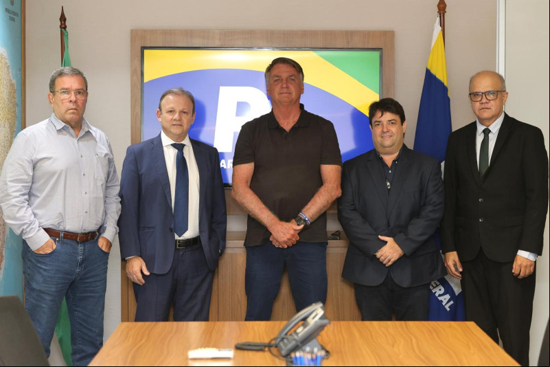 Thiago Junqueira assume presidência do PL no Piauí em reunião com Jair Bolsonaro