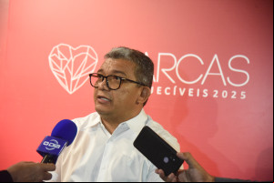 Empresários e autoridades prestigiaram o lançamento 1