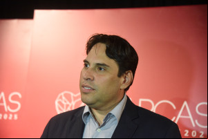 Empresários e autoridades prestigiaram o lançamento 1