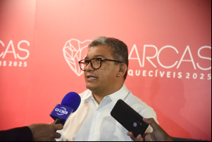 Empresários e autoridades prestigiaram o lançamento 1