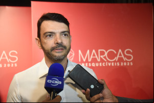 Empresários e autoridades prestigiaram o lançamento 1